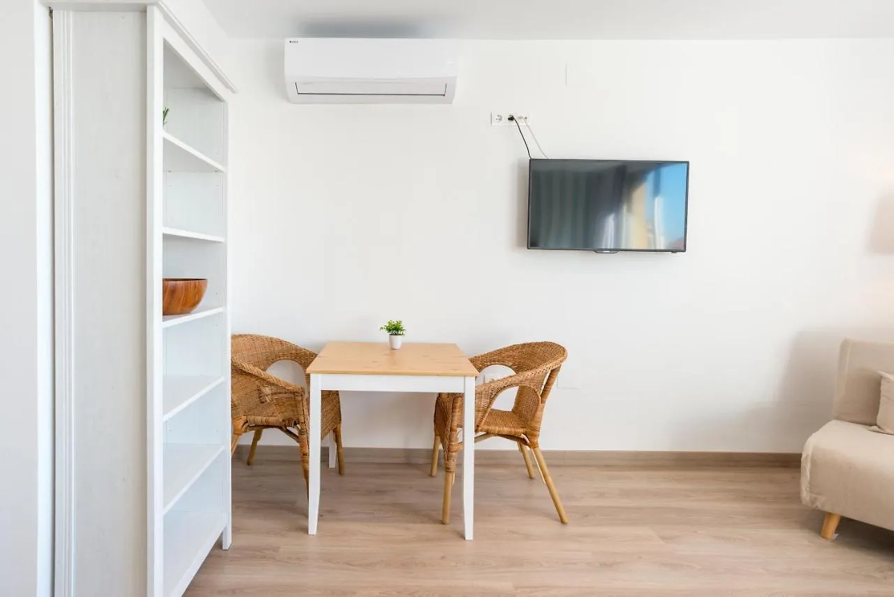 Urbe10 Atarazanas Premium Loft 4 Apartamento Málaga 0*,